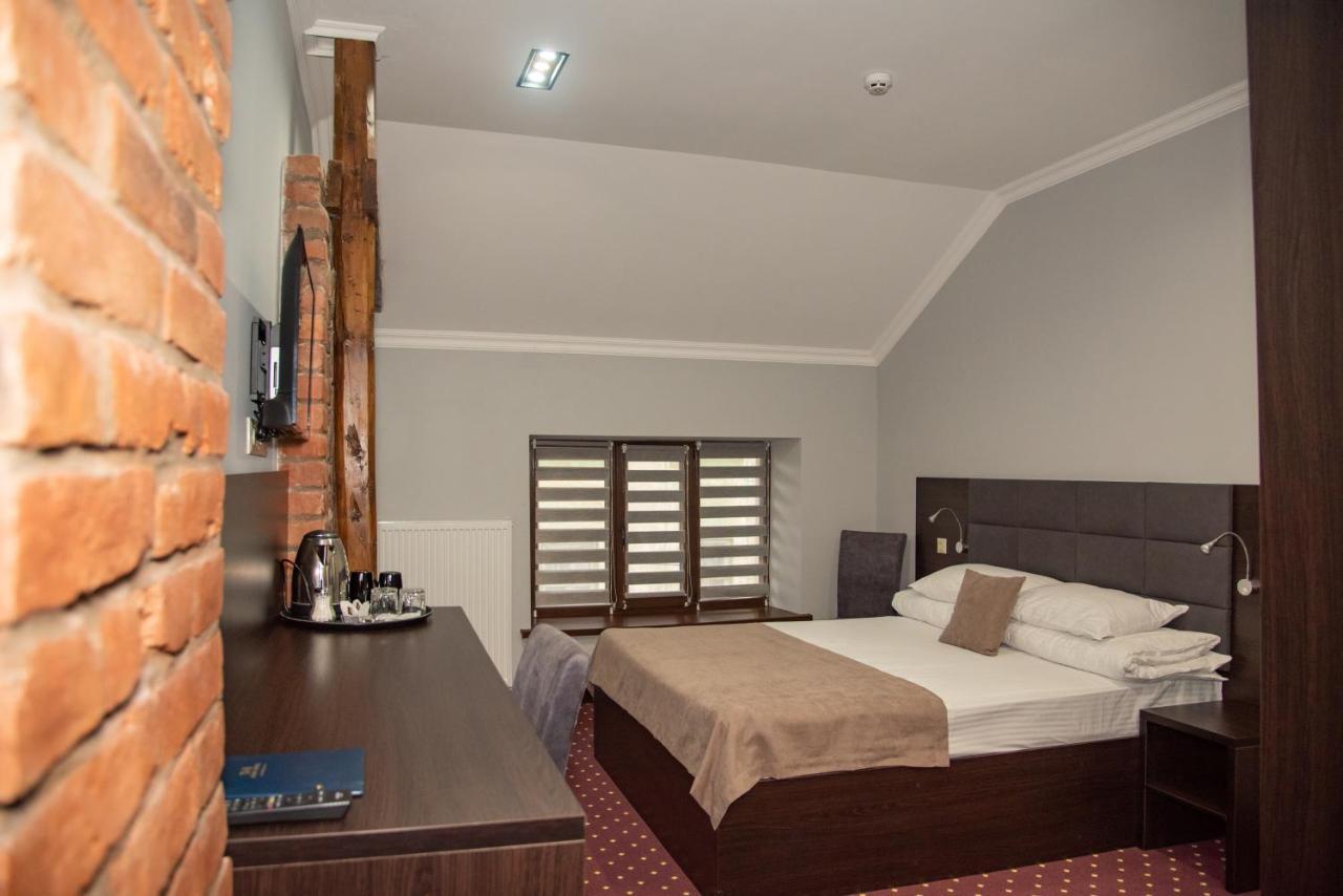 T&S Apart-Hotel Chernivtsi Luaran gambar