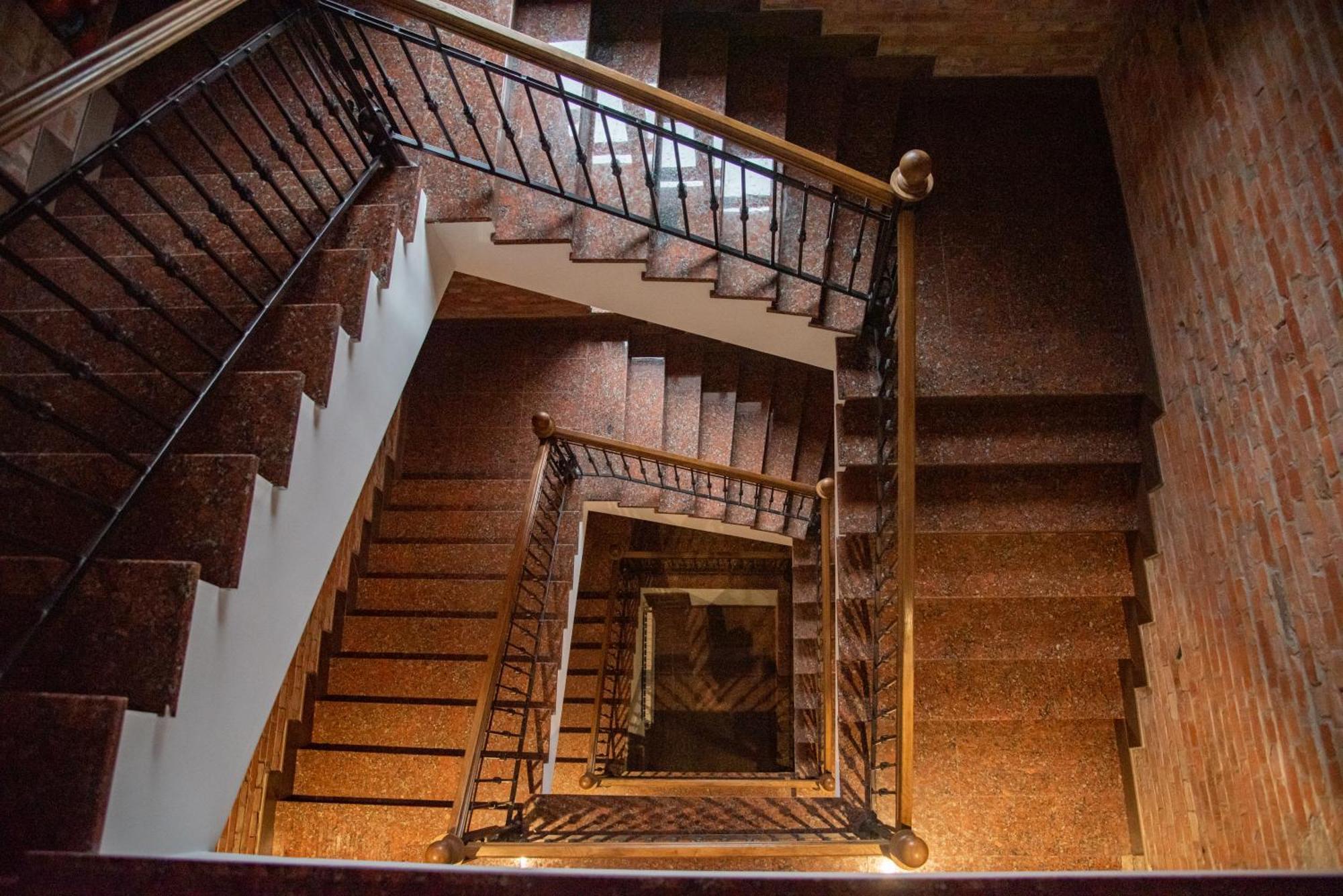 T&S Apart-Hotel Chernivtsi Luaran gambar